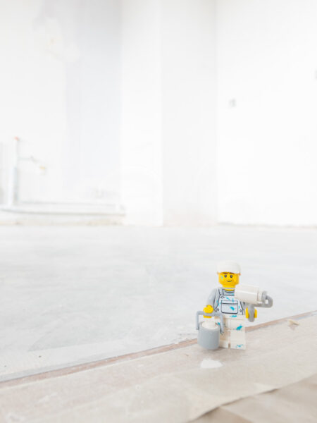 Lego peintre sur le chantier