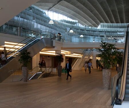Escalators CNIT