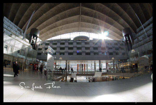 Intérieur du CNIt avec le soleil