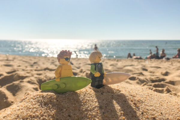 Retour des surfeurs Lego