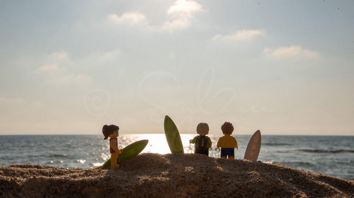 Lego surfeur en fin de journée