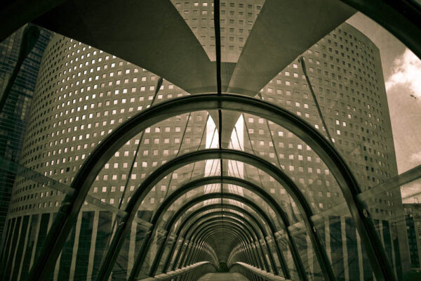 Japan bridge La Défense Paris