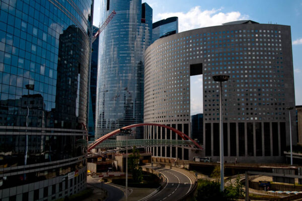 Japan bridge La Défense Paris